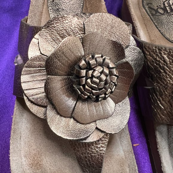 📌Söfft Flip Flop with a large Flower - Picture 3 of 13